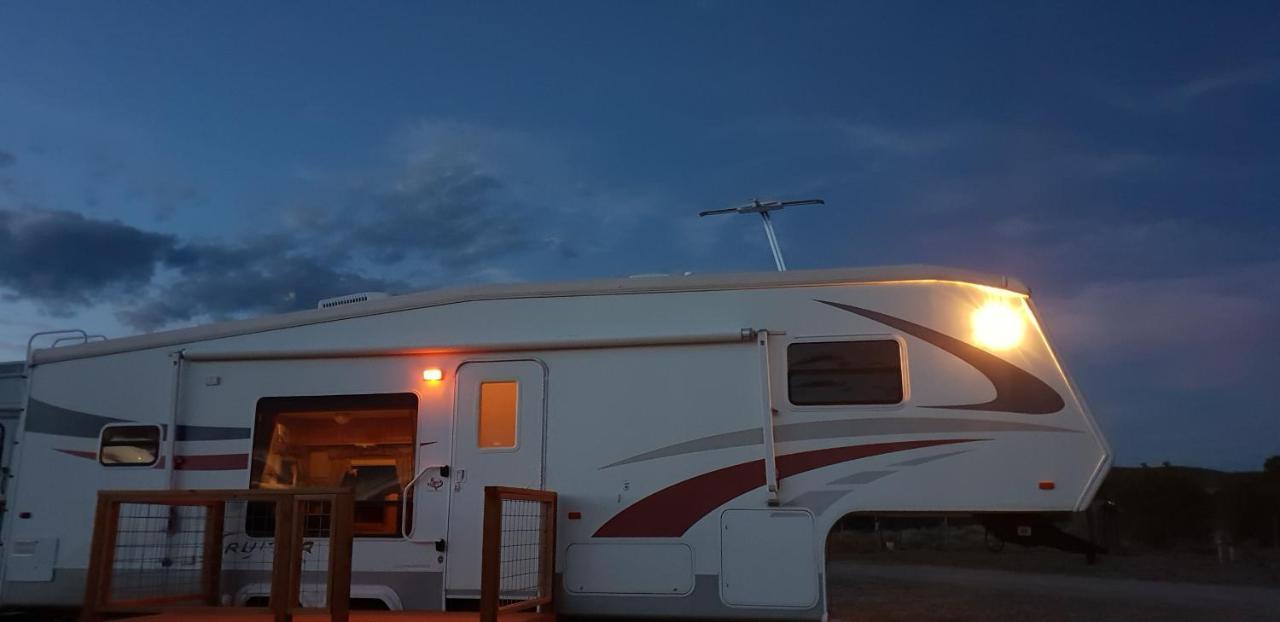 לינה וארוחת בוקר Ramah Mountain Harmony Retreat מראה חיצוני תמונה